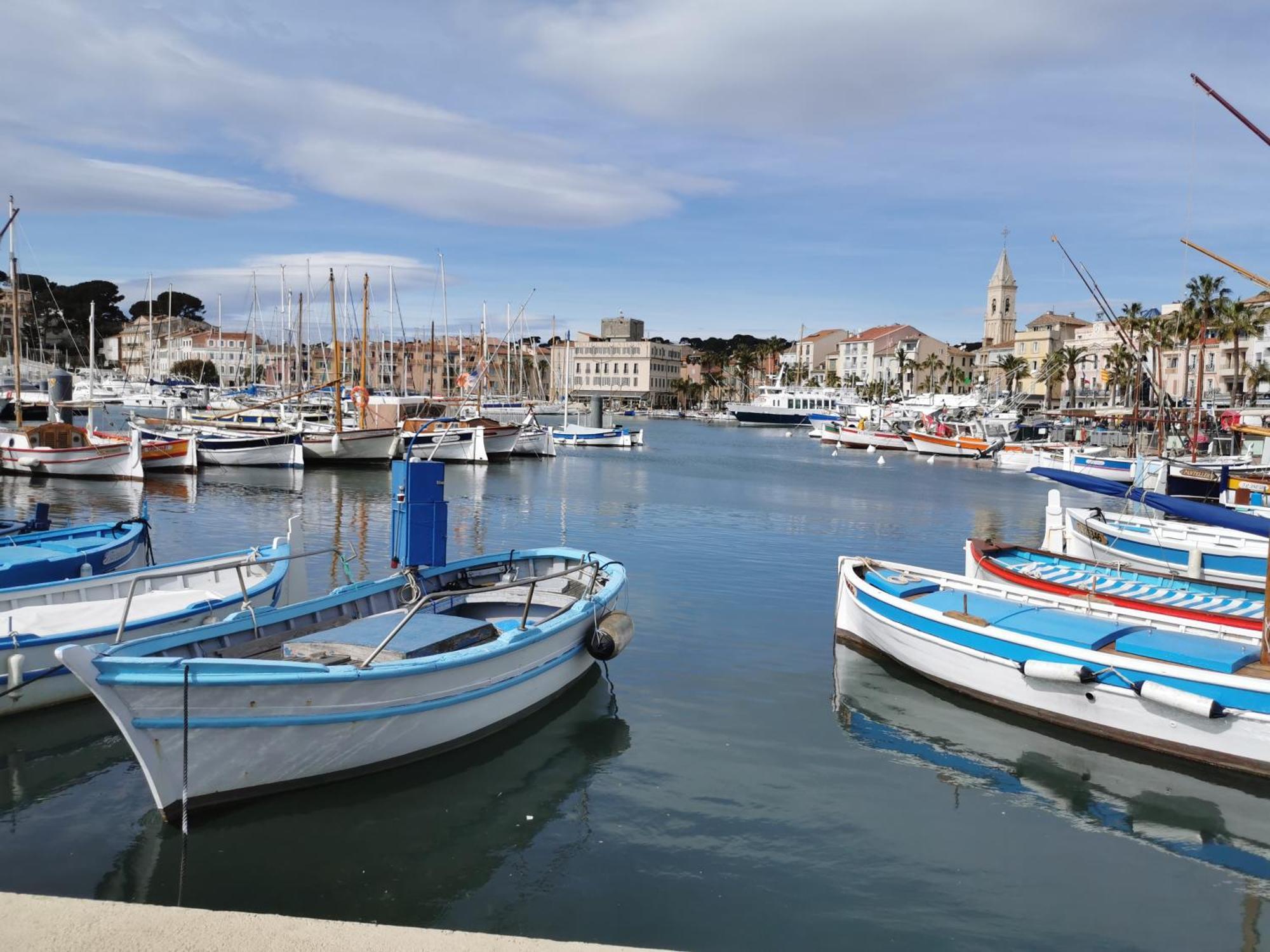 Belazur Entre Plage Et Port Bandol Exterior foto